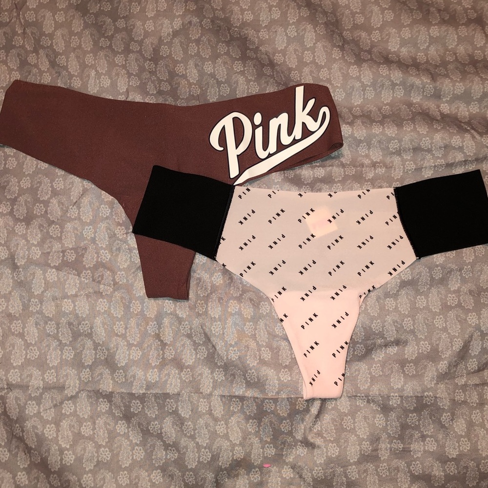 2 VS PINK Logo Seamless Thongs, NWT, Size Medium
